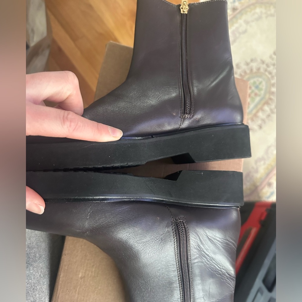 Aquatalia Leather boots size 7.5 brand new in replacement box, retail $590 - Picture 13 of 16